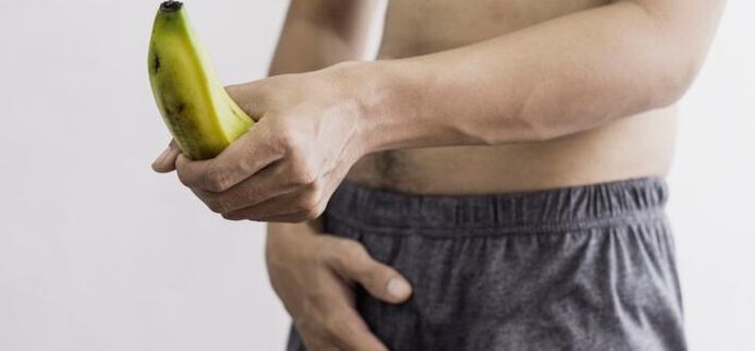 tamanho do pênis masculino usando uma banana como exemplo